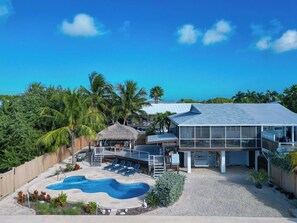 Pool - Bluewater Bungalow  Open Water Views & Private Pool Retreat (Marathon)