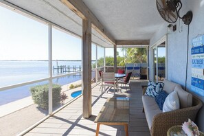 Outdoor dining - Bluewater Bungalow  Open Water Views & Private Pool Retreat (Marathon)