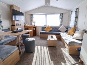 Living area - Chappie's Caravan (Rhyl)
