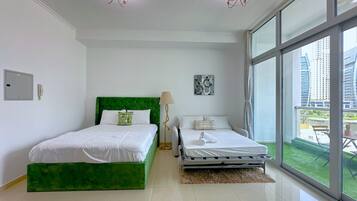 Iron/ironing board, free WiFi