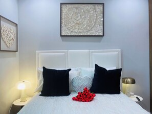 1 habitación, tabla de planchar con plancha, wifi y ropa de cama 