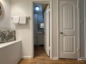 Dusche, Handtücher, Shampoo