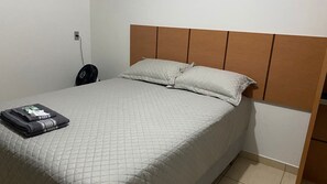 Laptop workspace, free WiFi - Hospedaria Estadia Do Vale (União da Vitória)