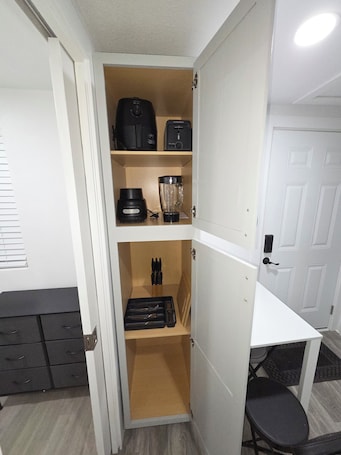 Interior. 2-bedroom house in nice and safe Houston neighborhood with cool AC for relax