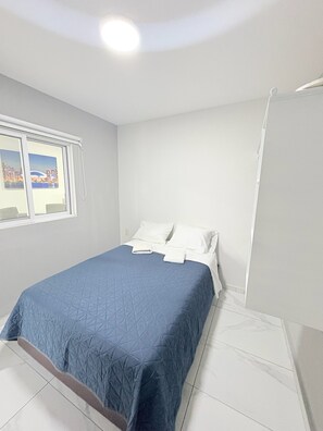 Classic Apartment, 3 Bedrooms, Patio | Iron/ironing board, free WiFi - Residencial Gran Cobae Triplex D (Tonalá)