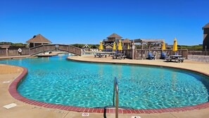 Een binnenzwembad, een verwarmd zwembad