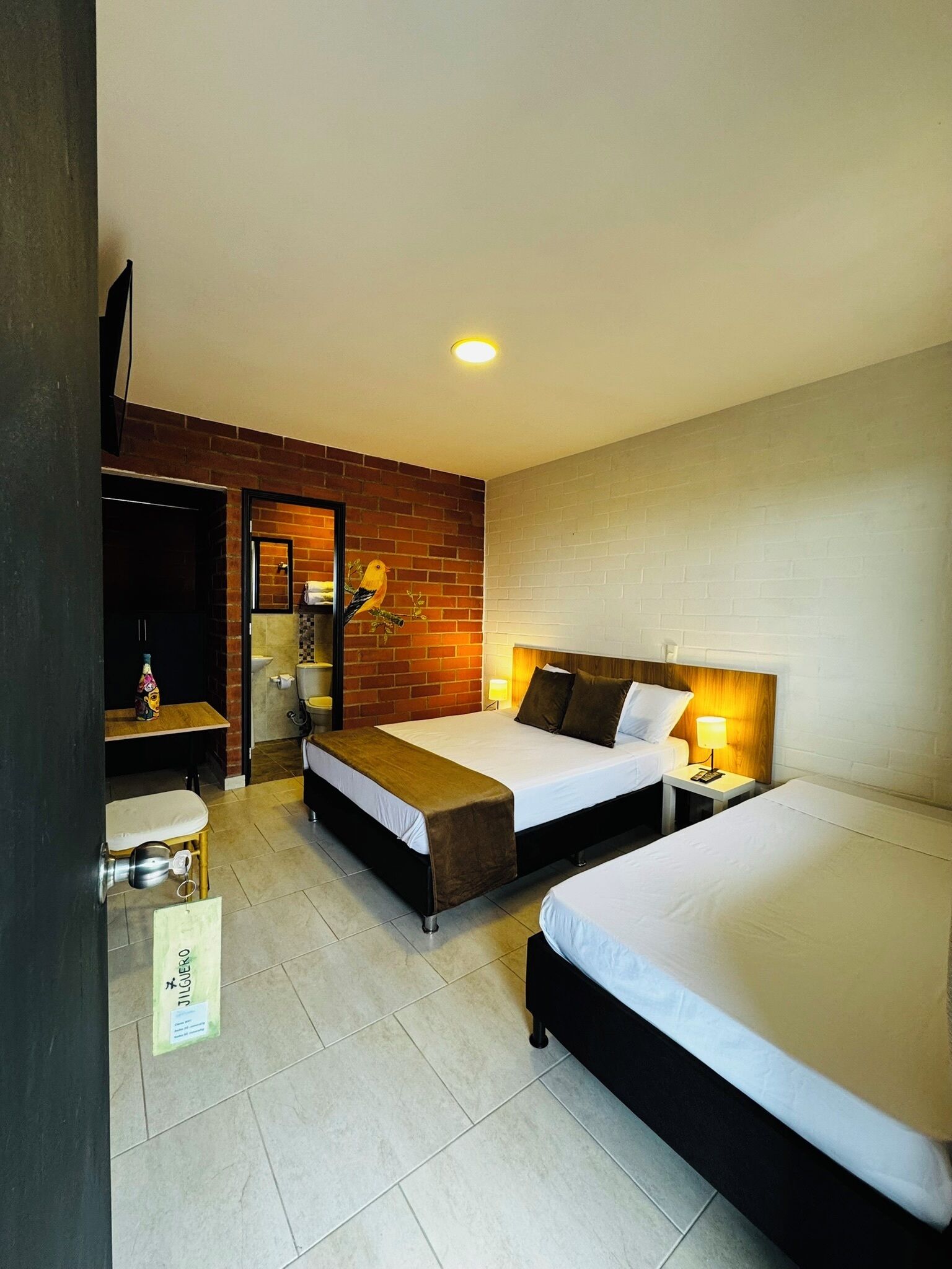 Bureau, Wi-Fi gratuit