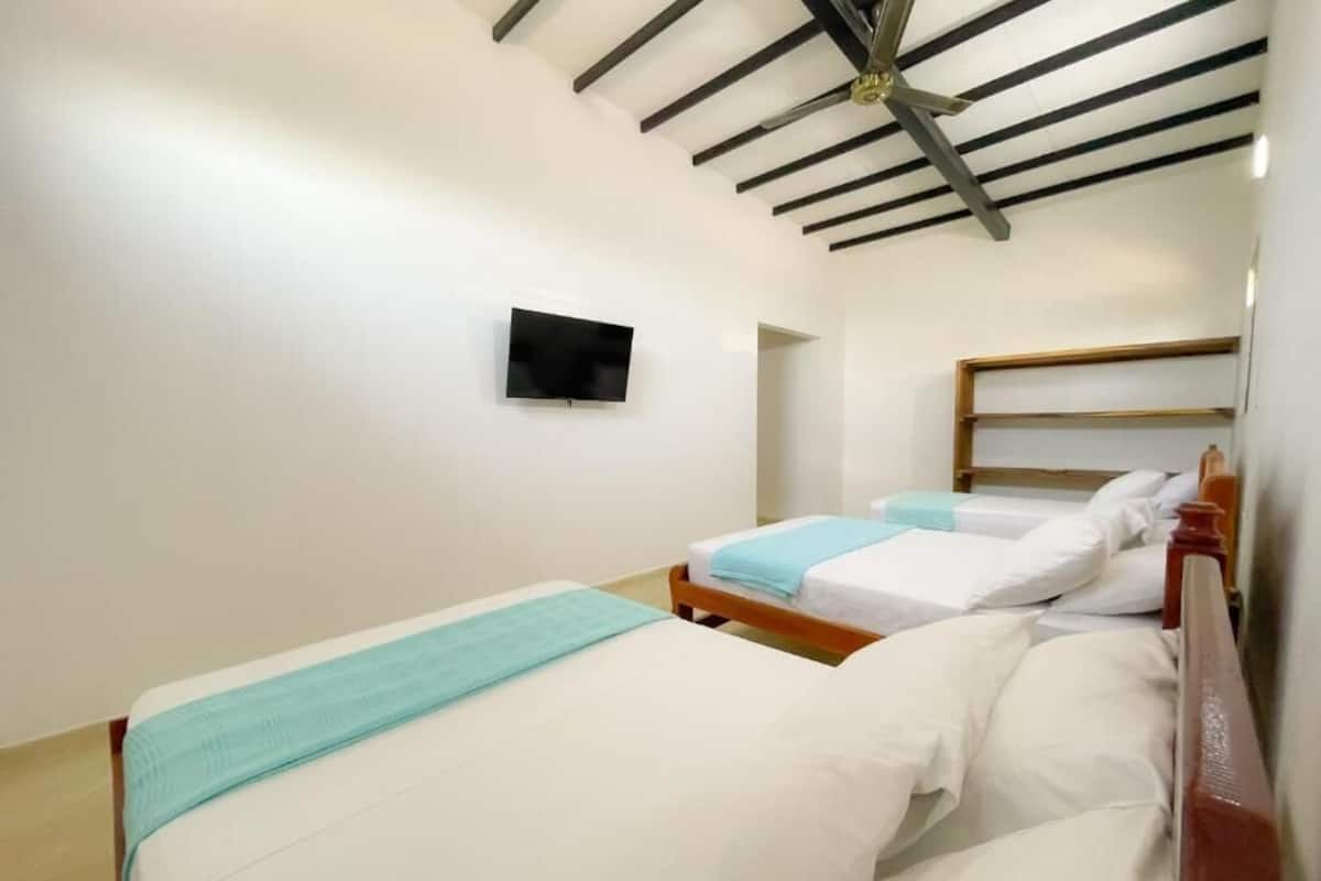 Family Room | Free WiFi