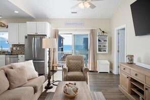 スマートテレビ、DVD プレーヤー、書庫