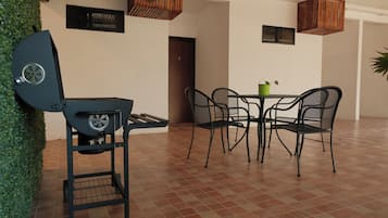 Chambre Double Familiale | Restauration extérieure