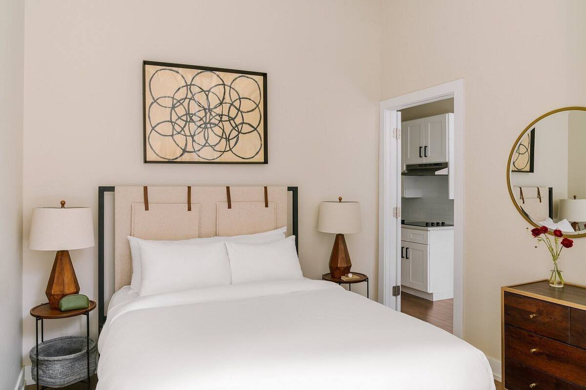 Superior Apartment | Premium bedding, blackout drapes, soundproofing, iron/ironing board