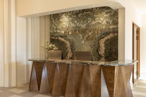 Lobby - Claramount Club (Picton)