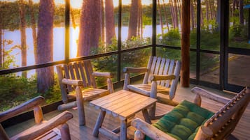 Cabane Deluxe, salle de bains attenante, vue lac (Mrs. Coolidges Cabin) | Divers