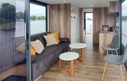 1 Schlafzimmer, atemberaubendes Schiff in Havelsee OT Kützkow