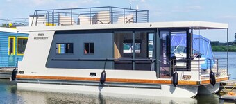 1 bedroom stunning ship in Havelsee OT Kützkow