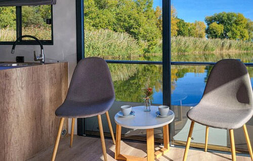 Schönes Schiff mit 1 Schlafzimmer in Havelsee OT Kützkow