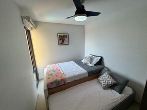 Internet, bed sheets - LIVE SANTA MARTA (Bello Horizonte)