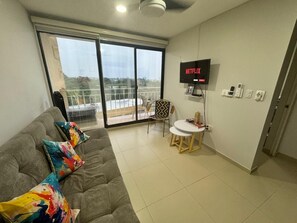 Living area - LIVE SANTA MARTA (Bello Horizonte)
