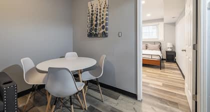 Nice Cozy Apartment 3-Beds Easy Parking