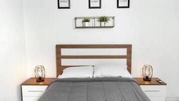 In-room safe, iron/ironing board