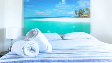 3 bedrooms, in-room safe, iron/ironing board, free WiFi