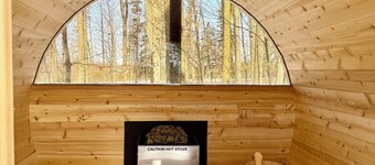 Cozy cabin near Toronto