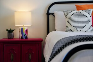 3 bedrooms, iron/ironing board, free WiFi, bed sheets - "Sippin on Savannah Square" by OVR (Oxford)