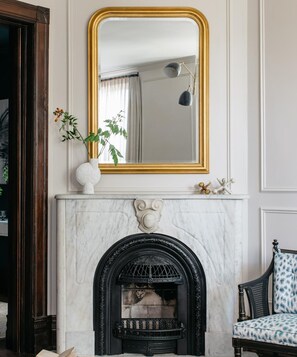 Interior - Luxury Stay at Wrigley Field (Chicago)