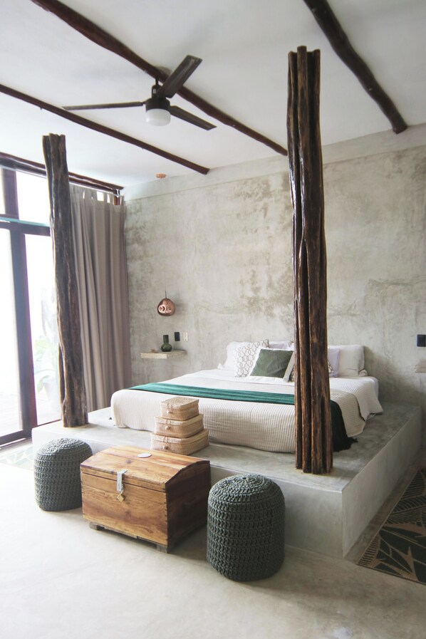 Internet, bed sheets