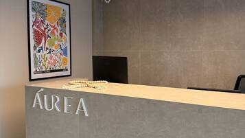 Estúdio básico | Saguão