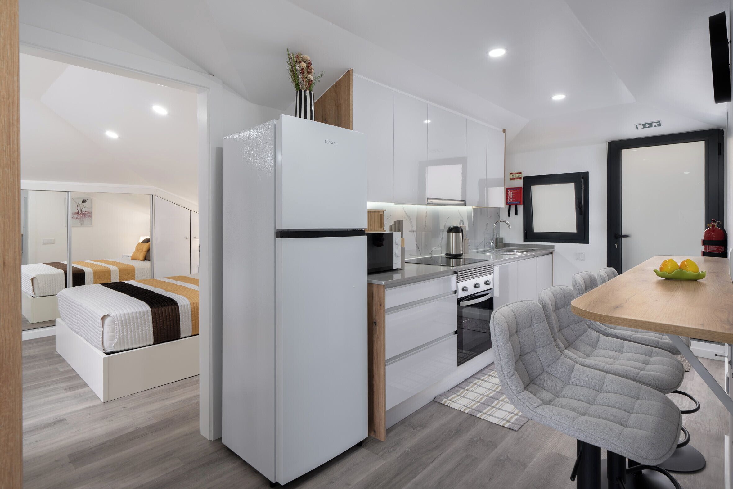 1 chambre, fer et planche à repasser, Wi-Fi, draps fournis