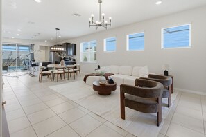 TV, video games, table football, ping pong - AMAZING Home w/ Game Room + Private Pool | Near Disney (3341) (Davenport)