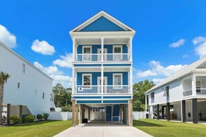 Exterior - Luxurious 5BR Retreat with Pool! The Blue Palm (Murrells Inlet)