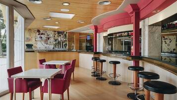 Bar (a l'allotjament)