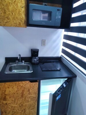 Coffee/tea maker, toaster, cookware/dishes/utensils - Mini loft Cerca Av. Juárez, Centro Puebla y UPAEP (Puebla)