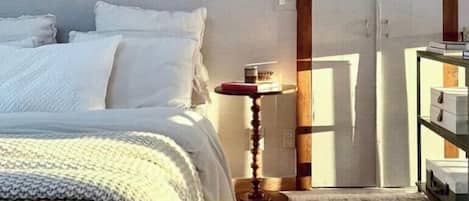3 quartos, ferros/tábuas de passar roupa, Wi-Fi, roupa de cama