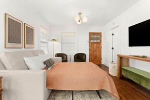 2 habitaciones, cuna de viaje, wifi gratis y ropa de cama 