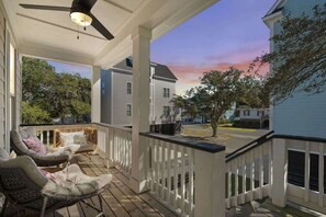Terrace/patio - Tuscan Son - Gorgeous 5 BR Elite Beach Retreat (Murrells Inlet)