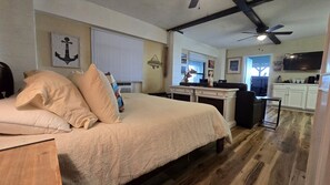 WiFi, bed sheets