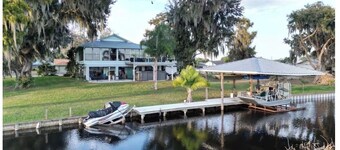 Cozy 1-bedroom bungalow in gorgeous Sebring with AC and gym access