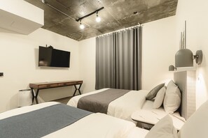 Deluxe Twin - Free Breakfast | Bureau, accès au Wi-Fi (inclus)