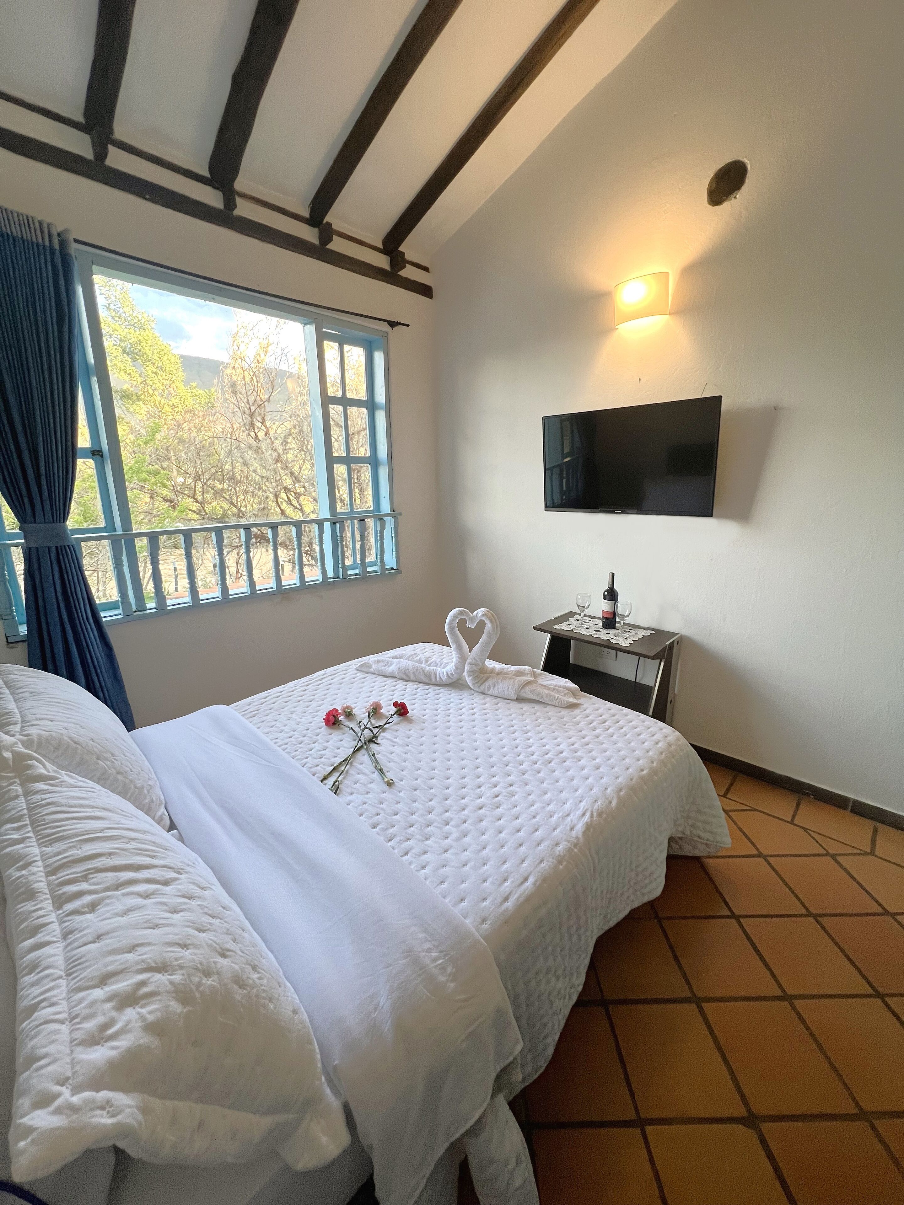 4 bedrooms, free WiFi, bed sheets