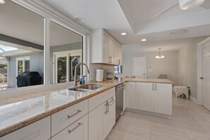 Private kitchen - New Rental  Private 3 Bed/2 Bath Heated Pool Near Bobby Jones Golf! (Sarasota)