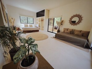 7 makuuhuonetta, silitysrauta/-lauta, ilmainen Wi-Fi, vuodevaatteet