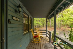 Property grounds - Blue Bungalow | Private deck & fire pit (Basye)