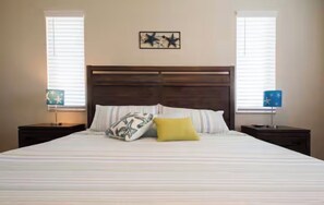 4 bedrooms, iron/ironing board, WiFi, bed sheets