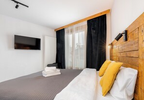 Iron/ironing board, WiFi, bed sheets - Wawel Kossak Residence Loft Studio (Kraków)