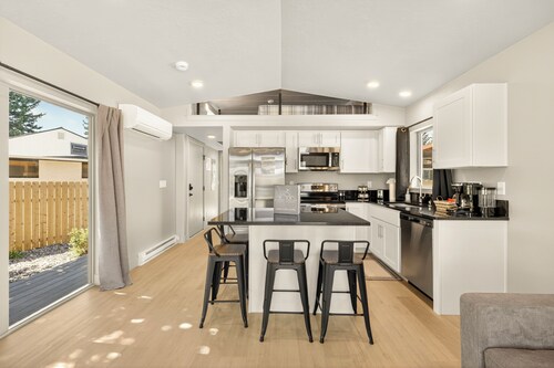 Brand New Home! Teton Bungalows - Bungalow A