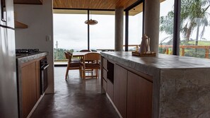 Private kitchen - Casa c/ Piscina e Vista Panorâmica | Bueno Brandão (Bueno Brandão)