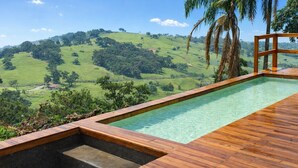 A heated pool - Casa c/ Piscina e Vista Panorâmica | Bueno Brandão (Bueno Brandão)